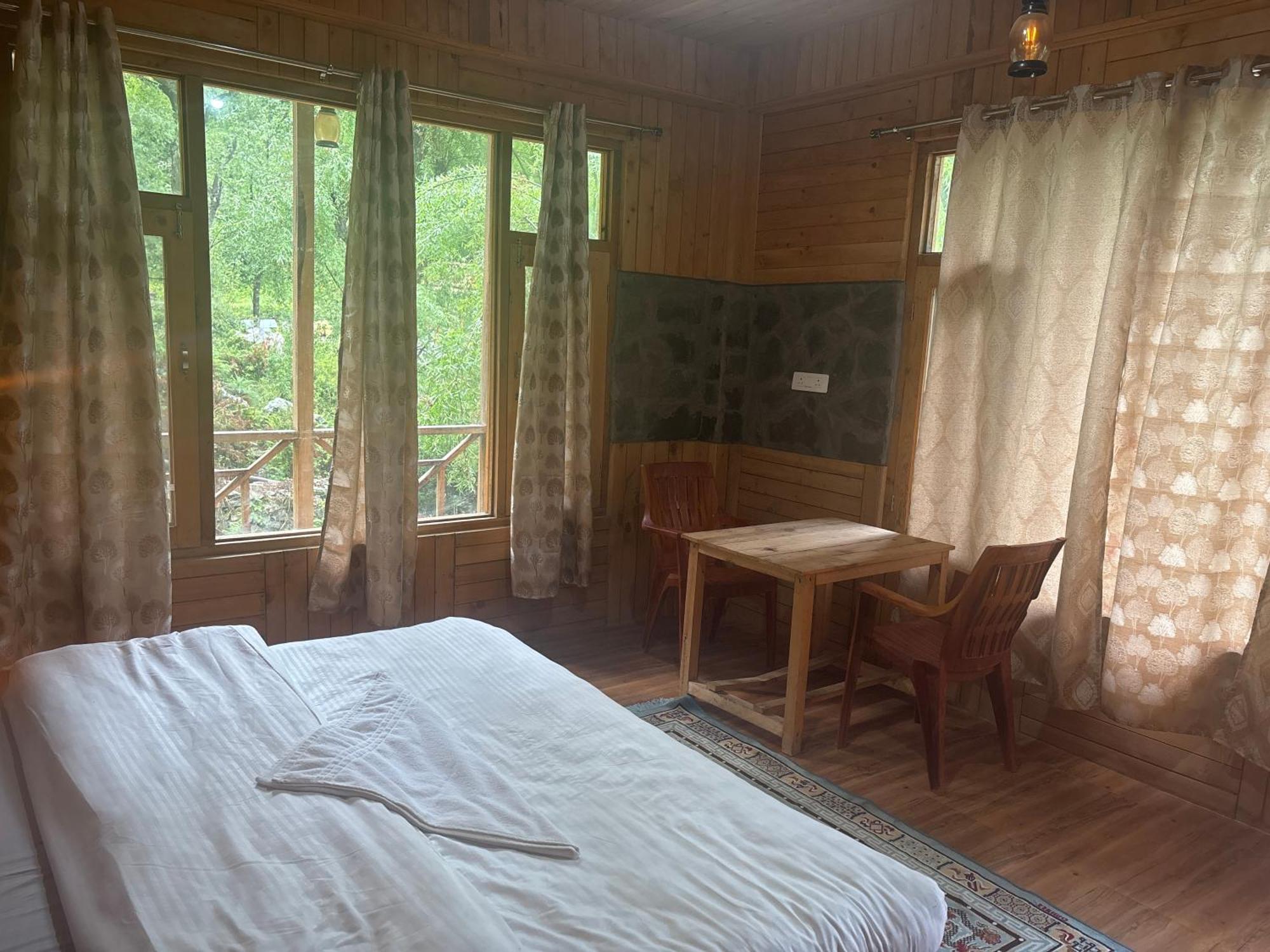 The Cozy Cabin, Jibhi Banjār Buitenkant foto
