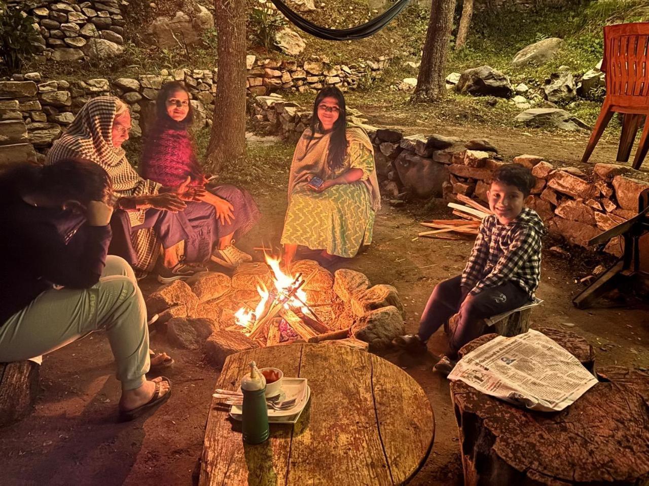 The Cozy Cabin, Jibhi Banjār Buitenkant foto
